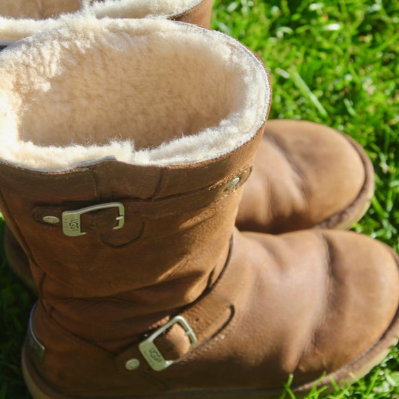 UGG (Sutter) Brown Size 8 Boot Weather Resistant - Picture 10 of 14